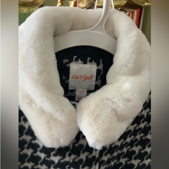 Originally $39.99 Size Girls 4/5 Brand new with tags never worn.Asking $24.00 - Picture 3 of 4